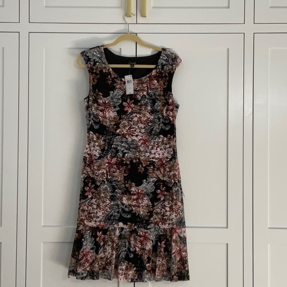 connected apparel Dresses & Skirts - Connected Apparel cap sleeve lace blush pink dress